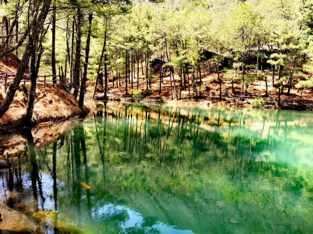 天行麗江姊妹湖戶外拓展訓練基地
