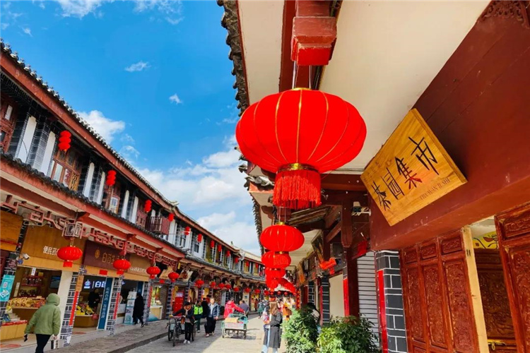 春暖花開麗江歡迎您，趁著春日正好，來一場古鎮之旅！
