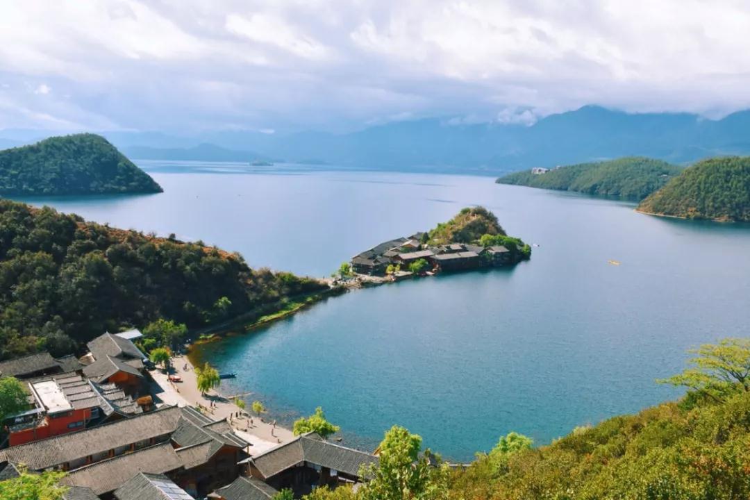 不到里格半島，不算來過瀘沽湖！  麗江傳媒公司