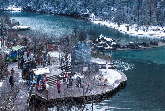 麗江旅游；新的一年，定要去見玉龍雪山一面！